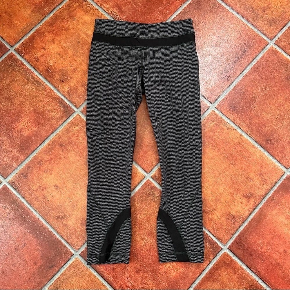 Lululemon Run Inspire Crop 2 Herringbone Leggings